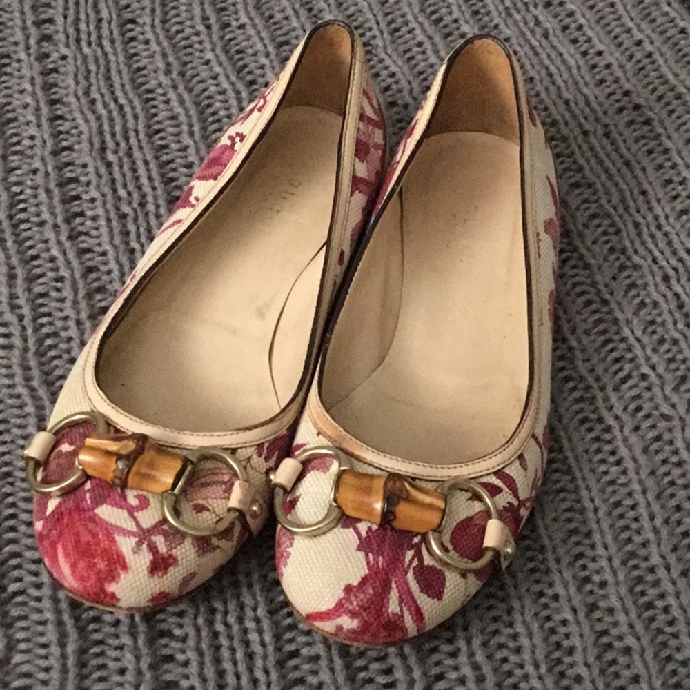 Gucci flats